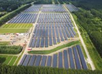 LE PLUS GRAND CARPORT PHOTOVOLTAÏQUE DU MONDE LE PLUS GRAND CARPORT PHOTOVOLTAÏQUE DU MONDE